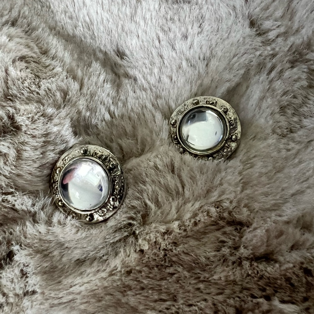 Elegant Vintage Silver Clip Earrings